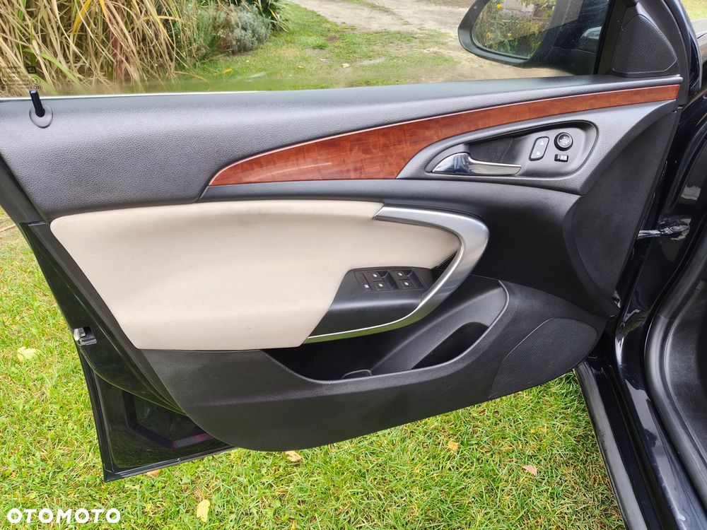 Opel Insignia - 11