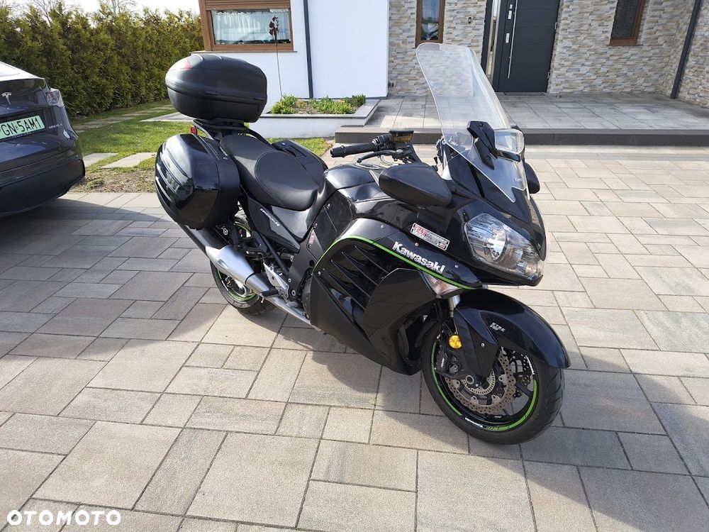 Kawasaki GTR - 1