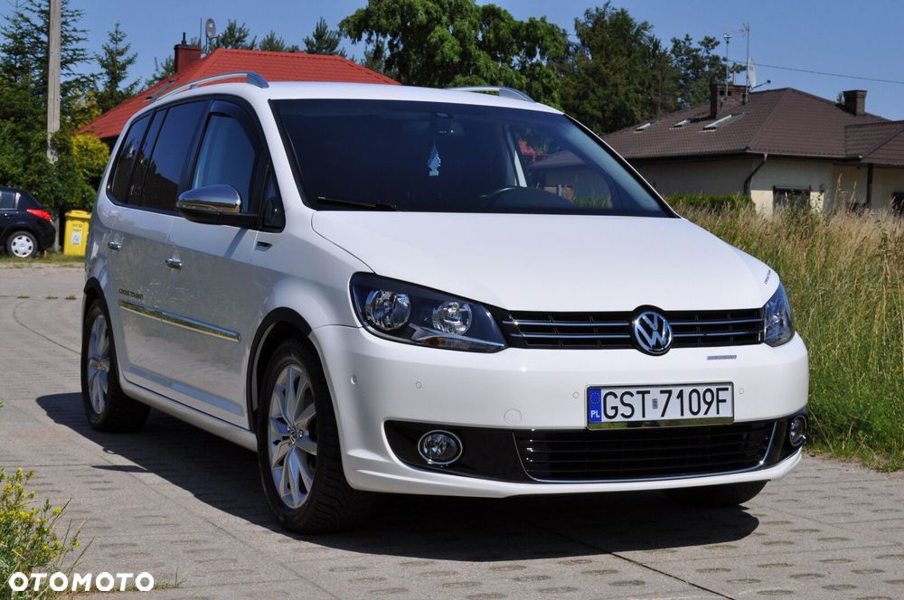 Volkswagen Touran - 2