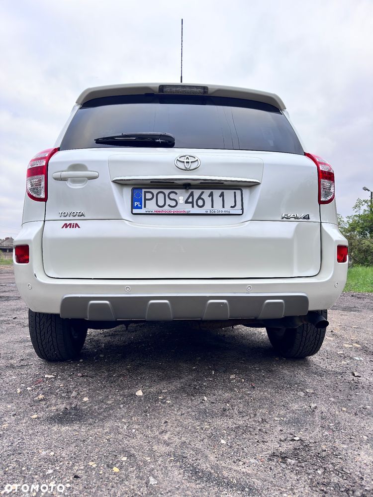 Toyota RAV4 - 7