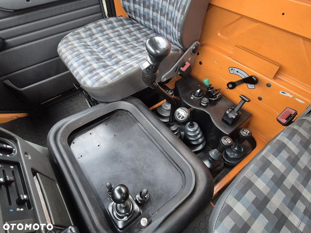 Unimog U130 Turbo 4x4 Ciągnik - 10