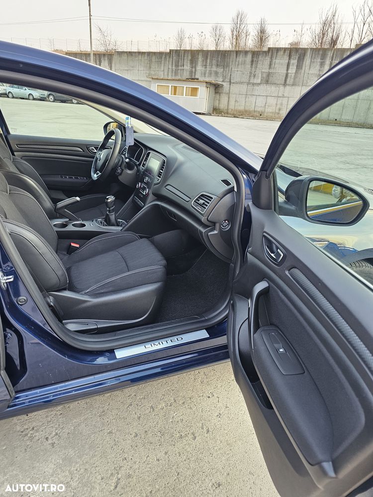 Renault Megane ENERGY dCi 110 Start & Stop LIMITED - 10