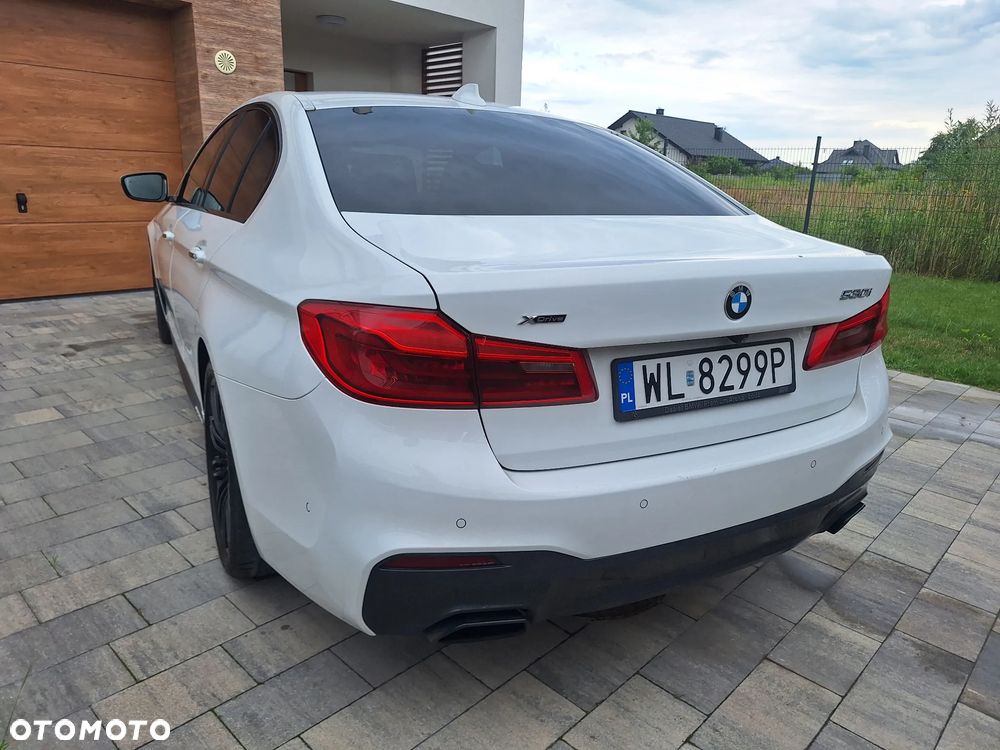 BMW Seria 5 530i xDrive M Sport sport - 12