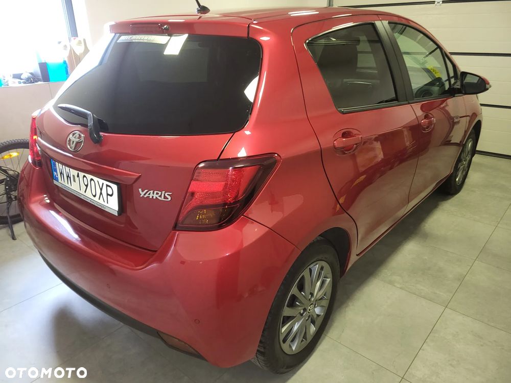 Toyota Yaris 1.33 Active EU6 - 16