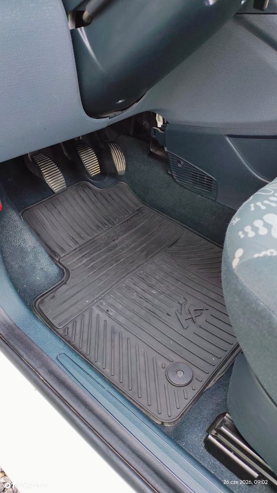 Ford KA 1.2 Titanium+ ASS EU6 - 27
