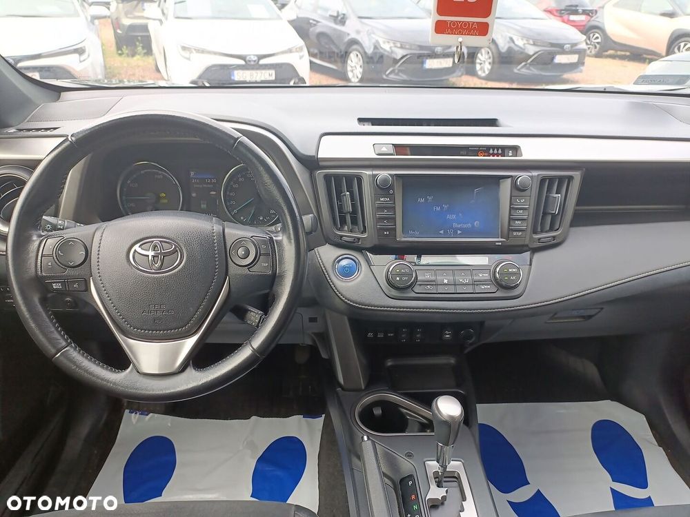 Toyota RAV4 Hybrid Style 4x2 - 10