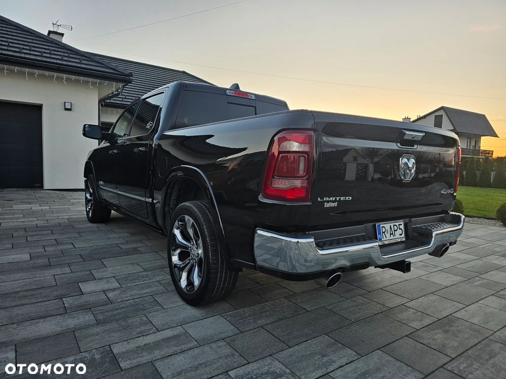 RAM 1500 5.7 Crew Cab Limited - 11