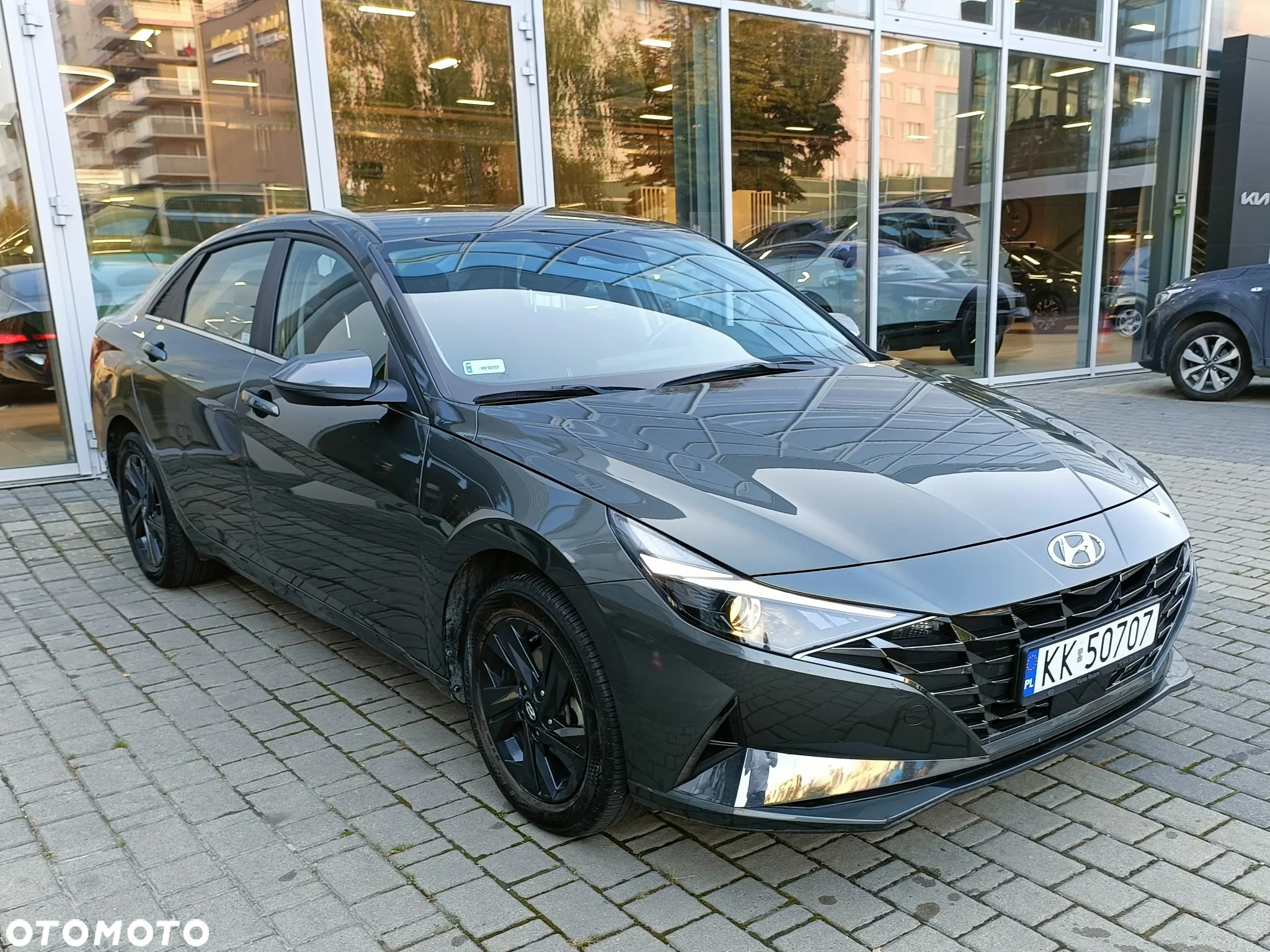 Hyundai Elantra 1.6 Smart - 4