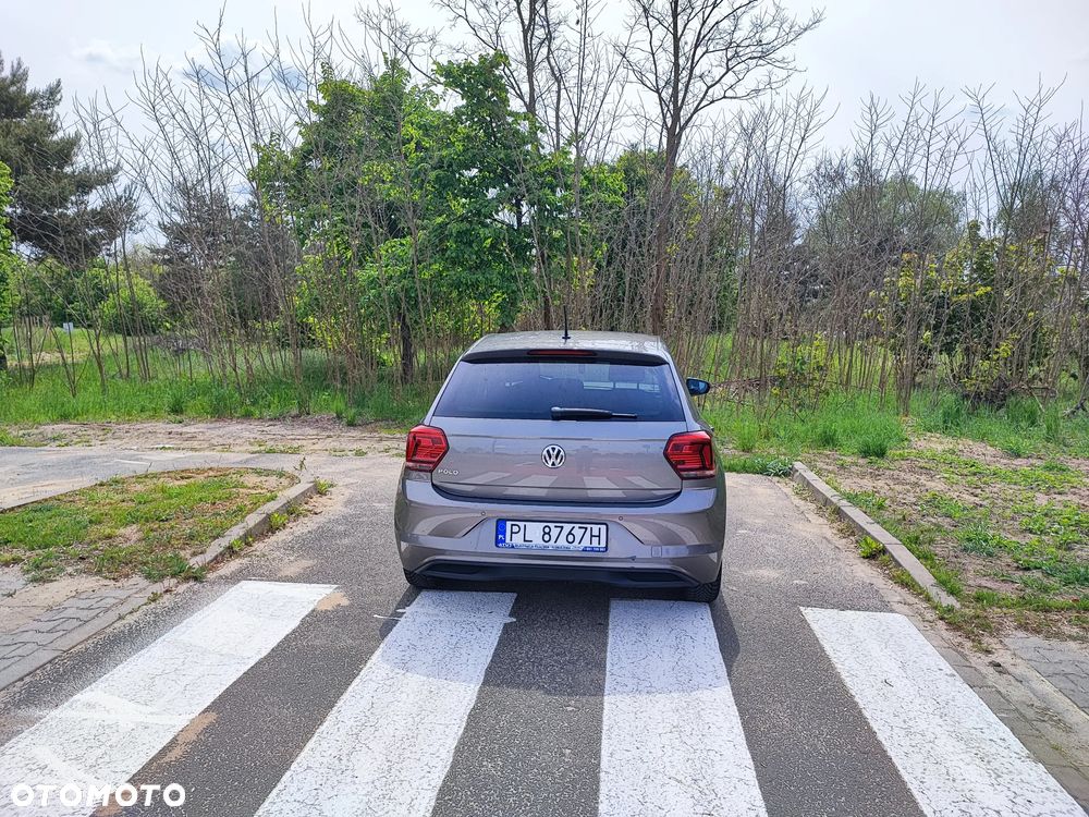 Volkswagen Polo 1.0 Comfortline - 6