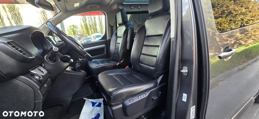 Peugeot Traveller L2 2.0 Business VIP - 29