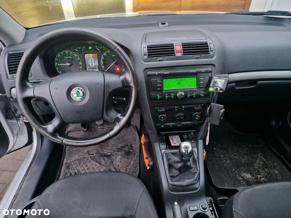 Skoda Octavia - 10