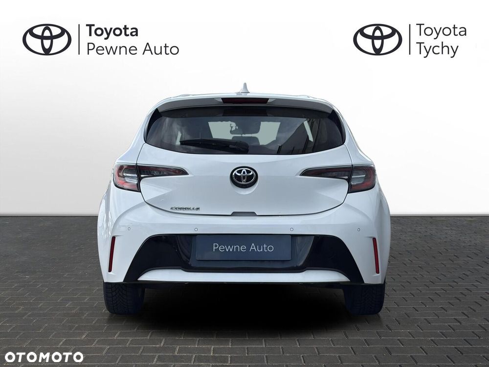 Toyota Corolla - 5