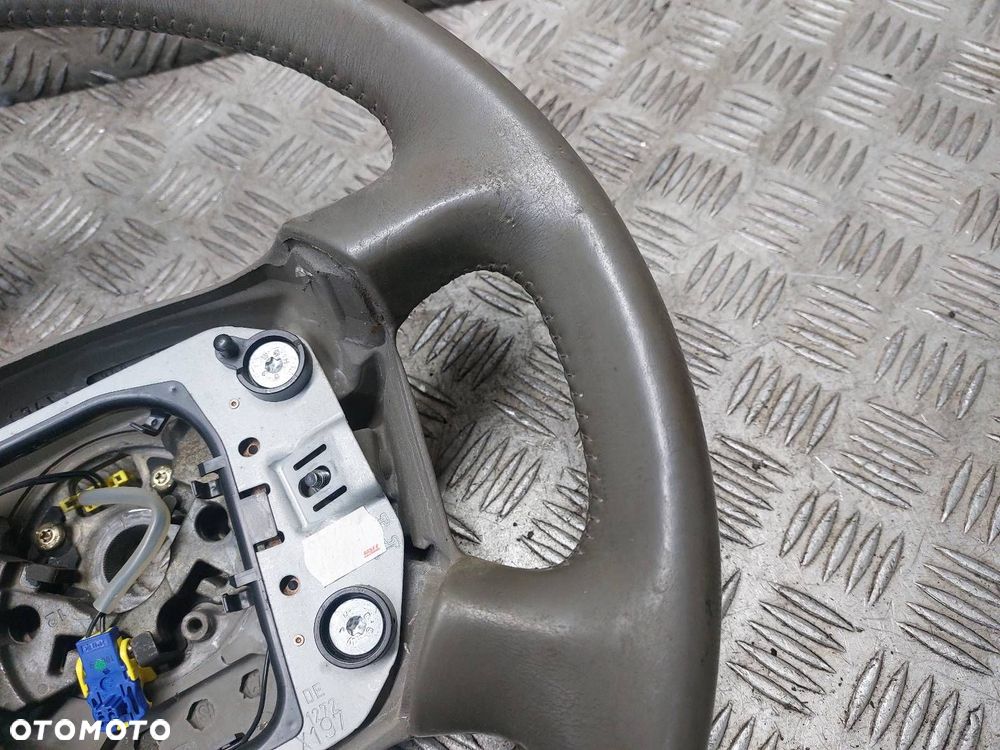 KIEROWNICA + PODUSZKA AUDI A8 D2 4B0419091AS - 3