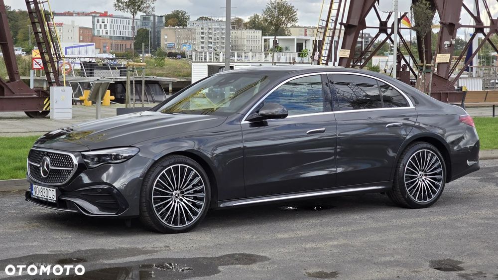 Mercedes-Benz Klasa E 220 d 4-Matic AMG - 4