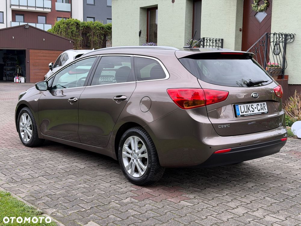 Kia Ceed 1.6 GDI XL - 36