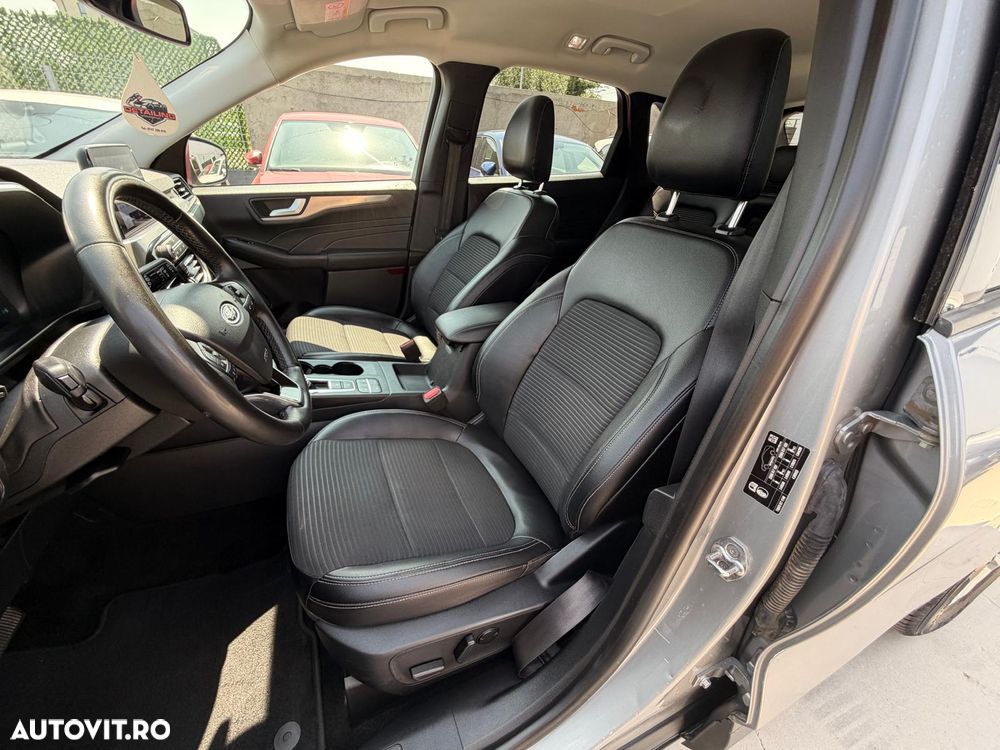 Ford Kuga 2.5 Duratec PHEV Titanium X - 17