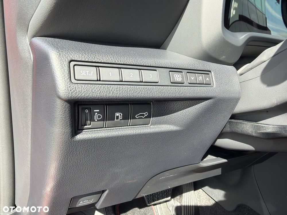 Lexus LBX 1.5 Hybrid Vibrant Edition - 25