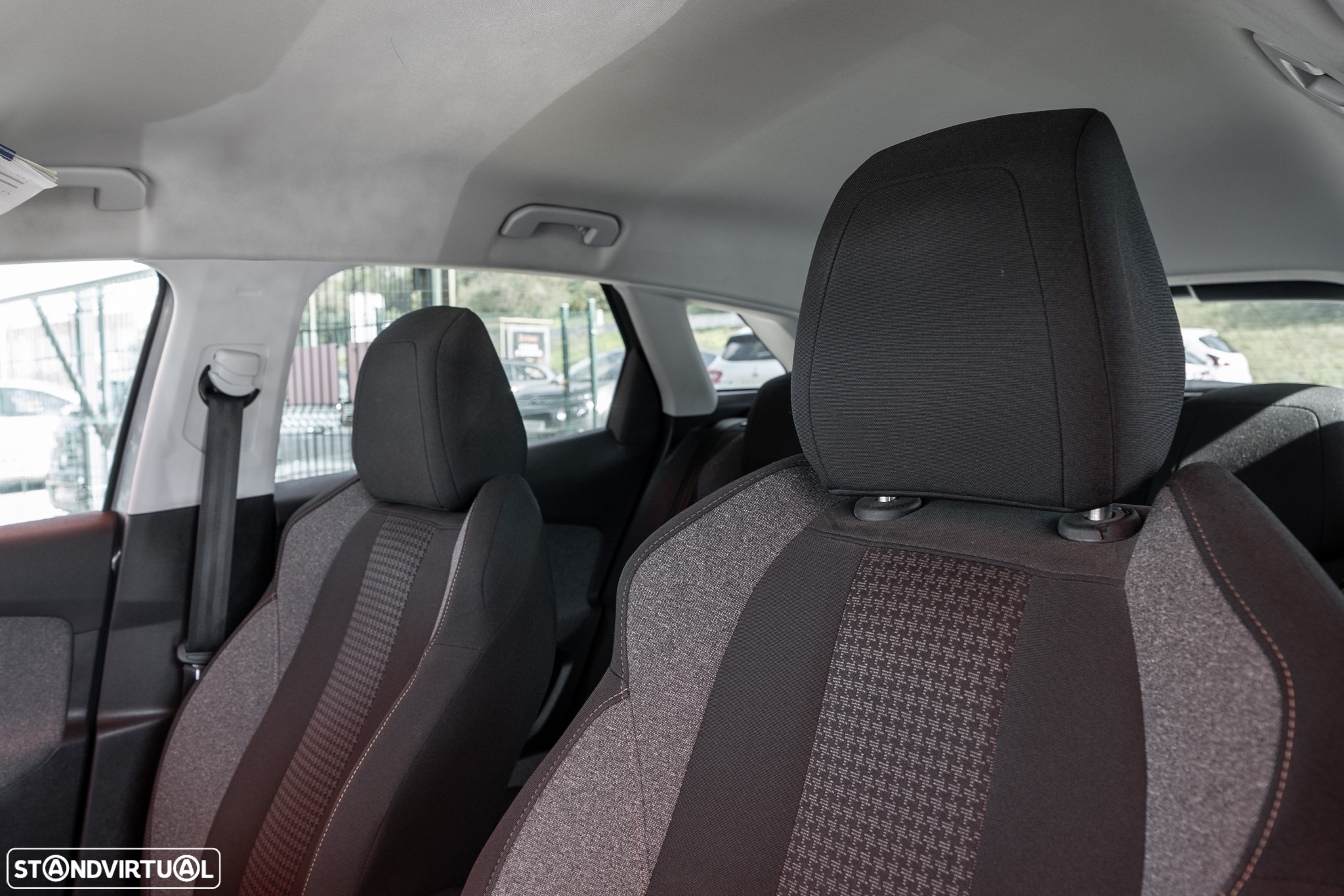 Peugeot 3008 1.5 BlueHDi Active Pack EAT8 - 15