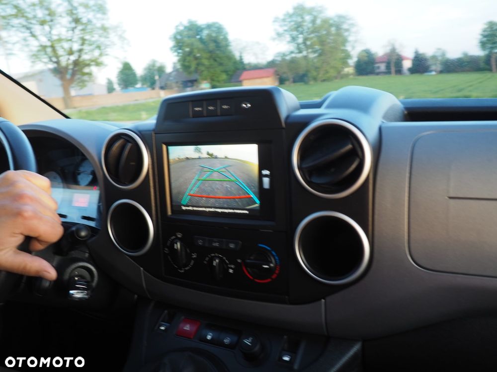 Citroën Berlingo Multispace PureTech 110 SELECTION - 17