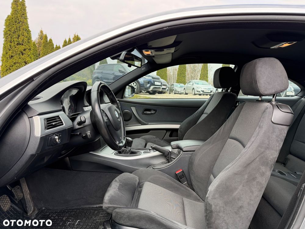 BMW Seria 3 320d Efficient Dynamics Sport Line - 10