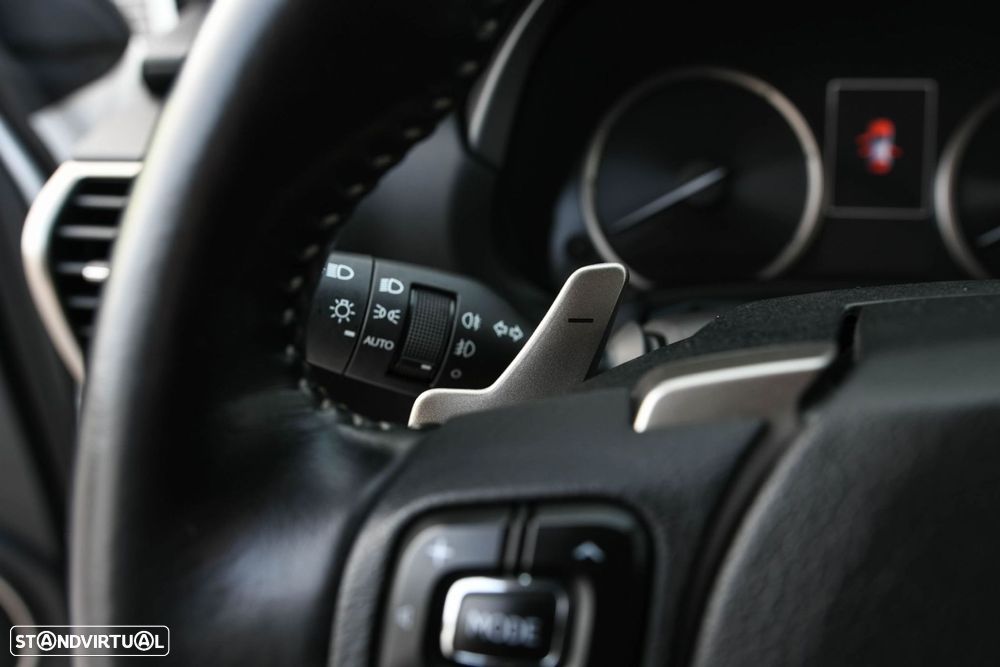 Lexus NX 300h Executive+ - 26