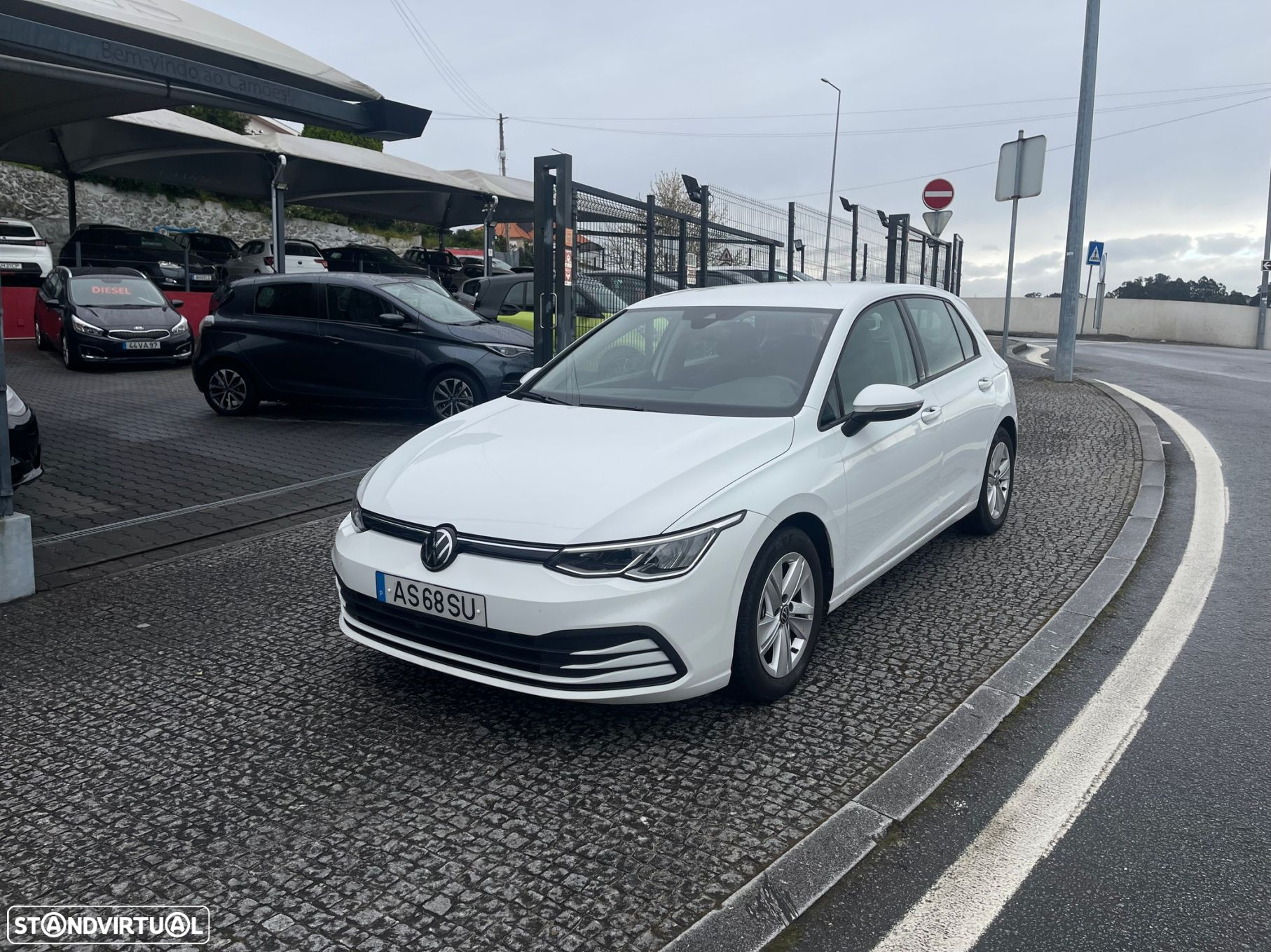 VW Golf 1.0 TSI Life - 5