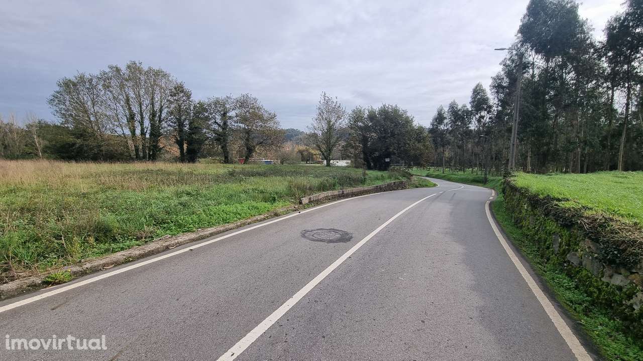 Terreno Rústico em Argoncilhe, Santa Maria da Feira - Grande imagem: 2/13