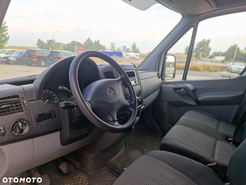 Mercedes-Benz Vito - 15