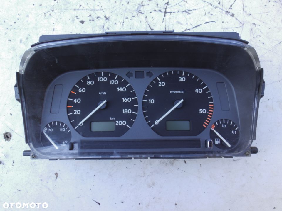 Licznik VW Golf MK3 1H0919864K Z OBROTOMIERZEM - 1