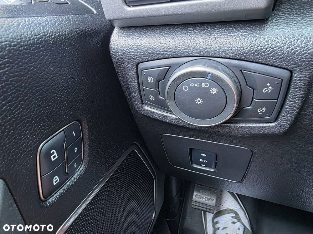Ford F150 - 12