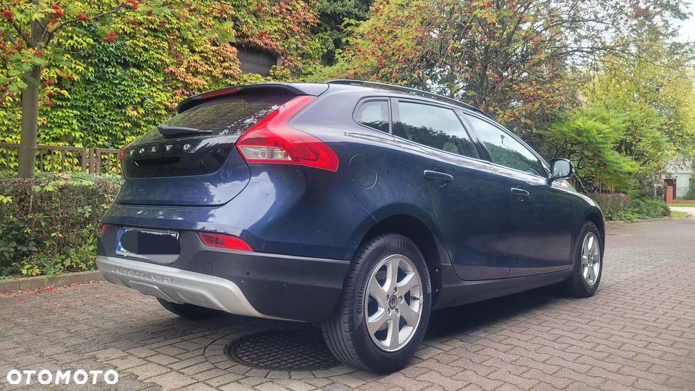 Volvo V40 D2 - 4