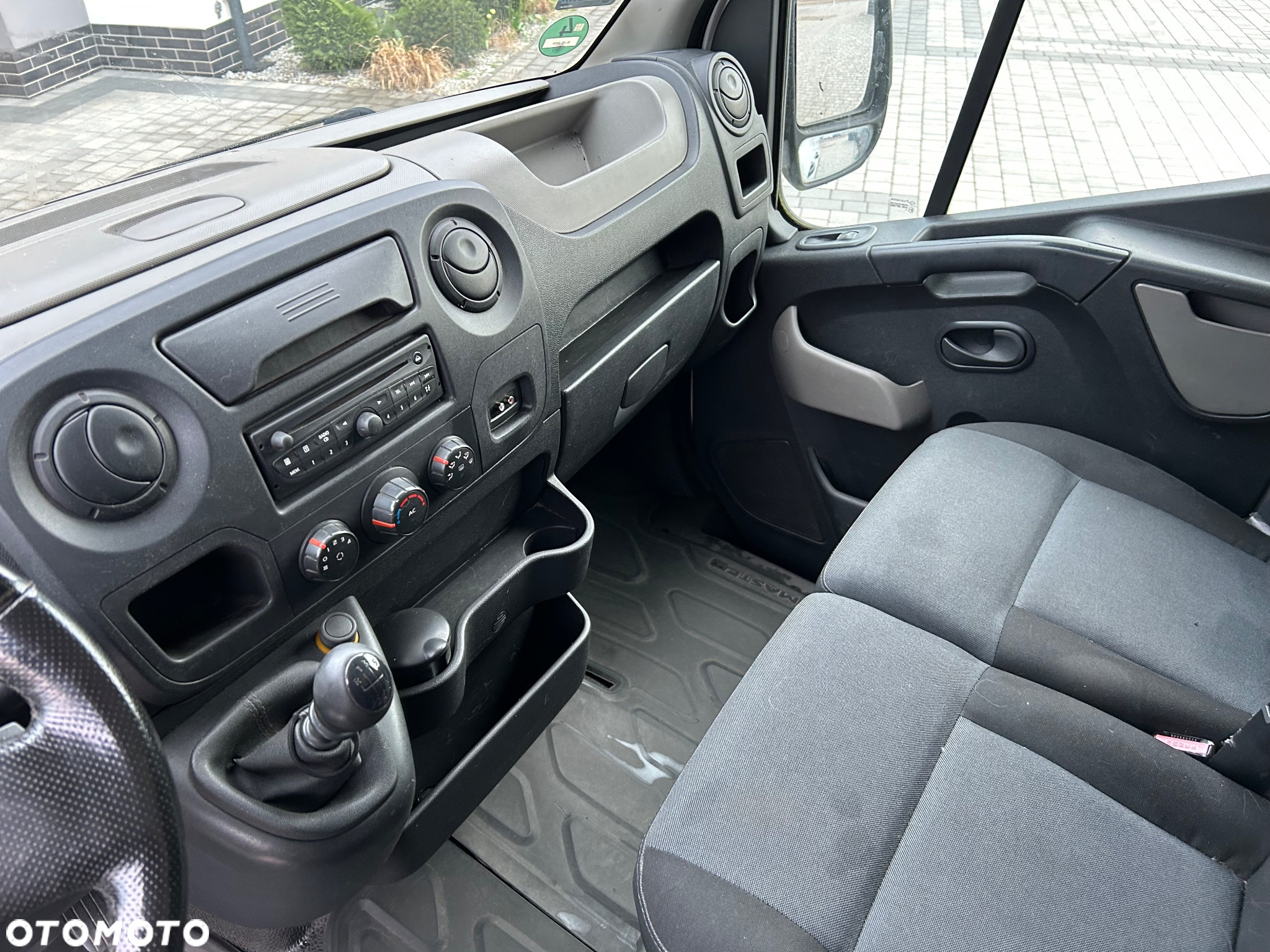 Renault Master dCi 125 FAP L2H2 - 10