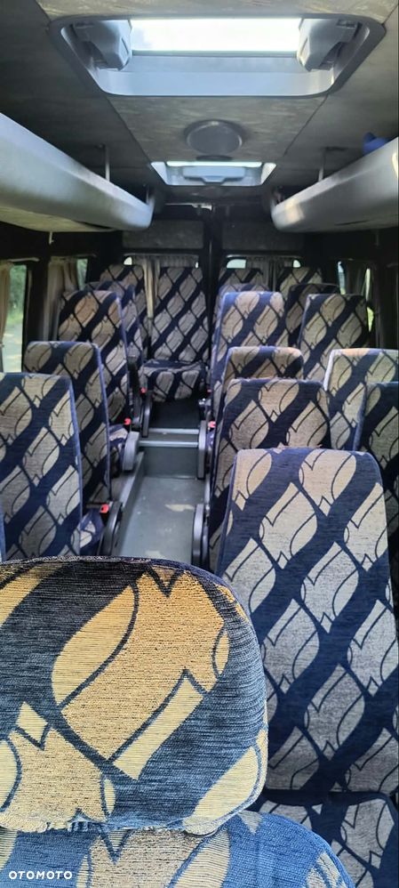 Mercedes-Benz Sprinter - 8