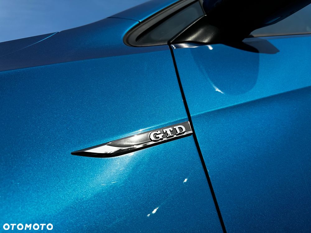 Volkswagen Golf GTD 2.0 TDI SCR DSG - 35