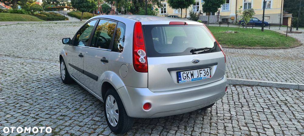 Ford Fiesta 1.4 Style - 6