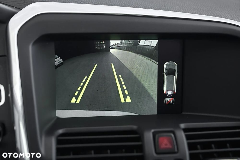 Volvo XC 60 D4 Drive-E Momentum - 36