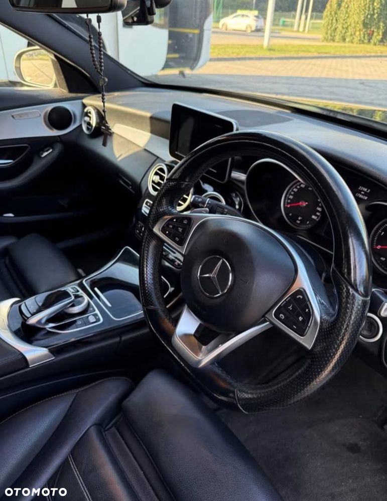 Mercedes-Benz C-Class 2015 photo 2