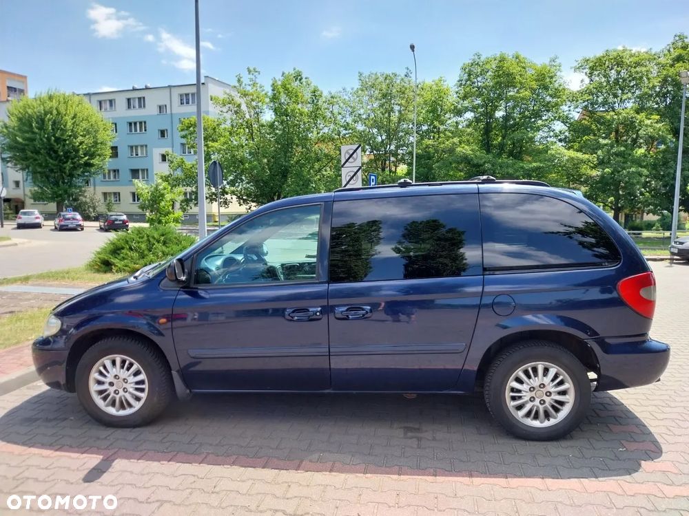 Chrysler Voyager 2.8 Executive LX CRD - 10