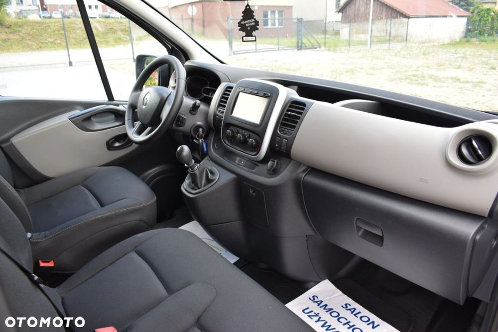 Renault Trafic - 21