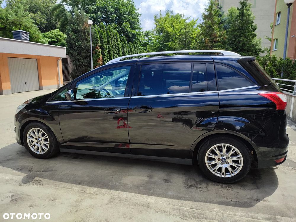 Ford Grand C-MAX - 1