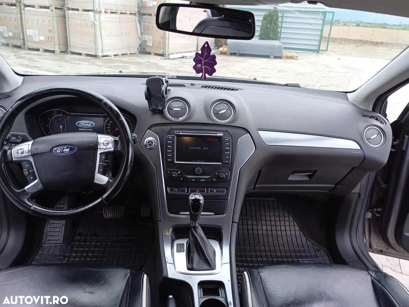 Ford Mondeo - 12