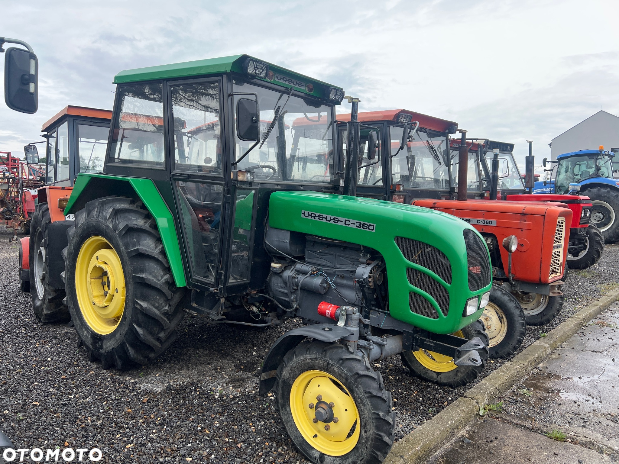 Ursus C360 - 12