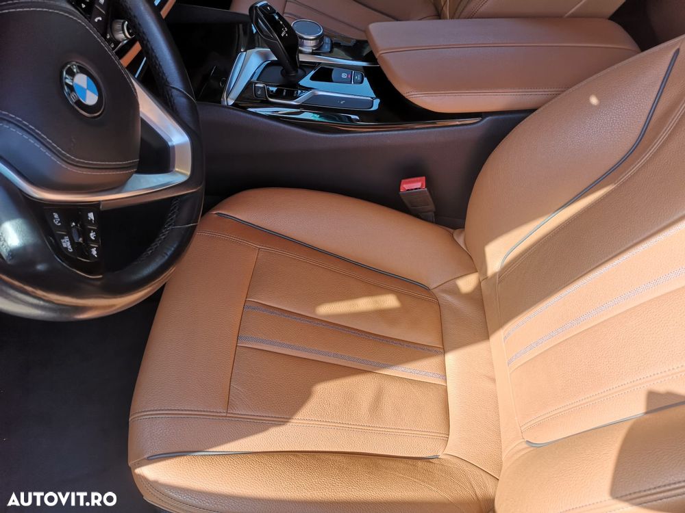 BMW Seria 5 520d xDrive AT MHEV - 10