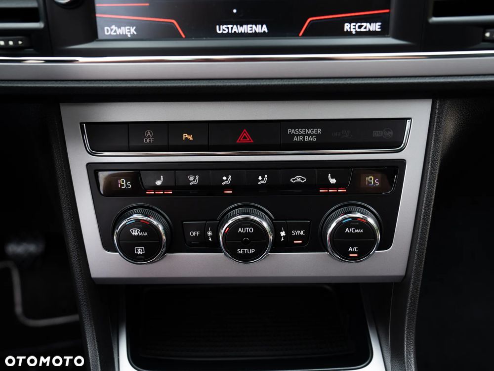 Seat Leon 2.0 TDI Xcellence S&S - 39