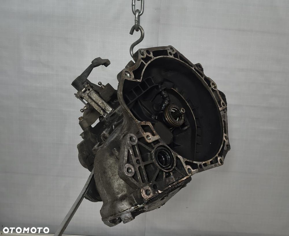 Skrzynia biegów manualna F17C394 Opel Astra H Zafira Vectra C Meriva - 1