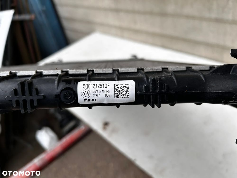 CHŁODNICA VW AUDI SEAT SKODA DODATKOWA 5Q0121251HS 5Q0121251GB 5Q0121251GF - 2