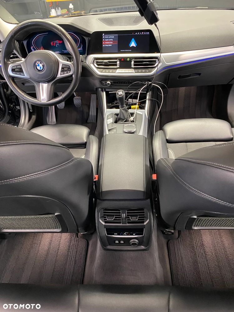 BMW Seria 3 320d - 8