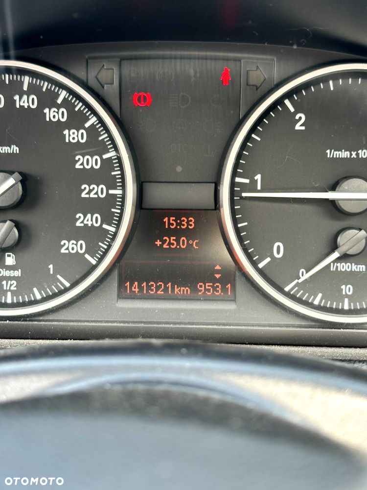 BMW Seria 3 - 8