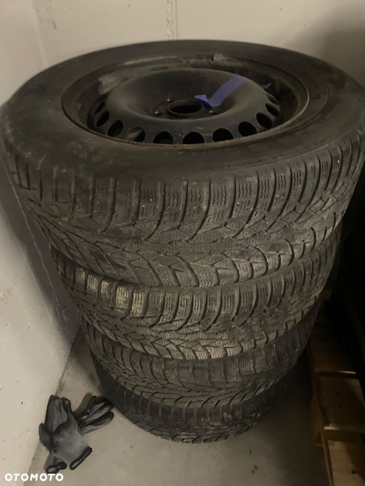 Ford S-Max 2.0 TDCi DPF Titanium - 25