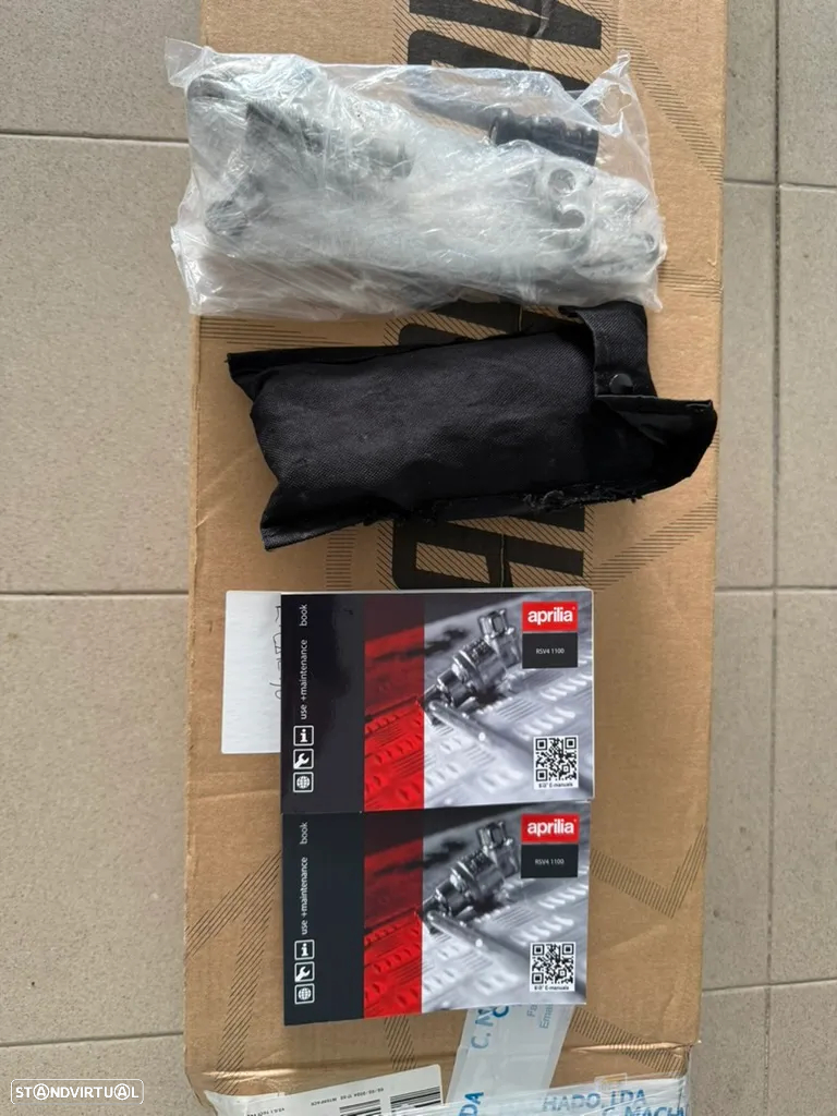 Aprilia RS RSV4 Factory - 30